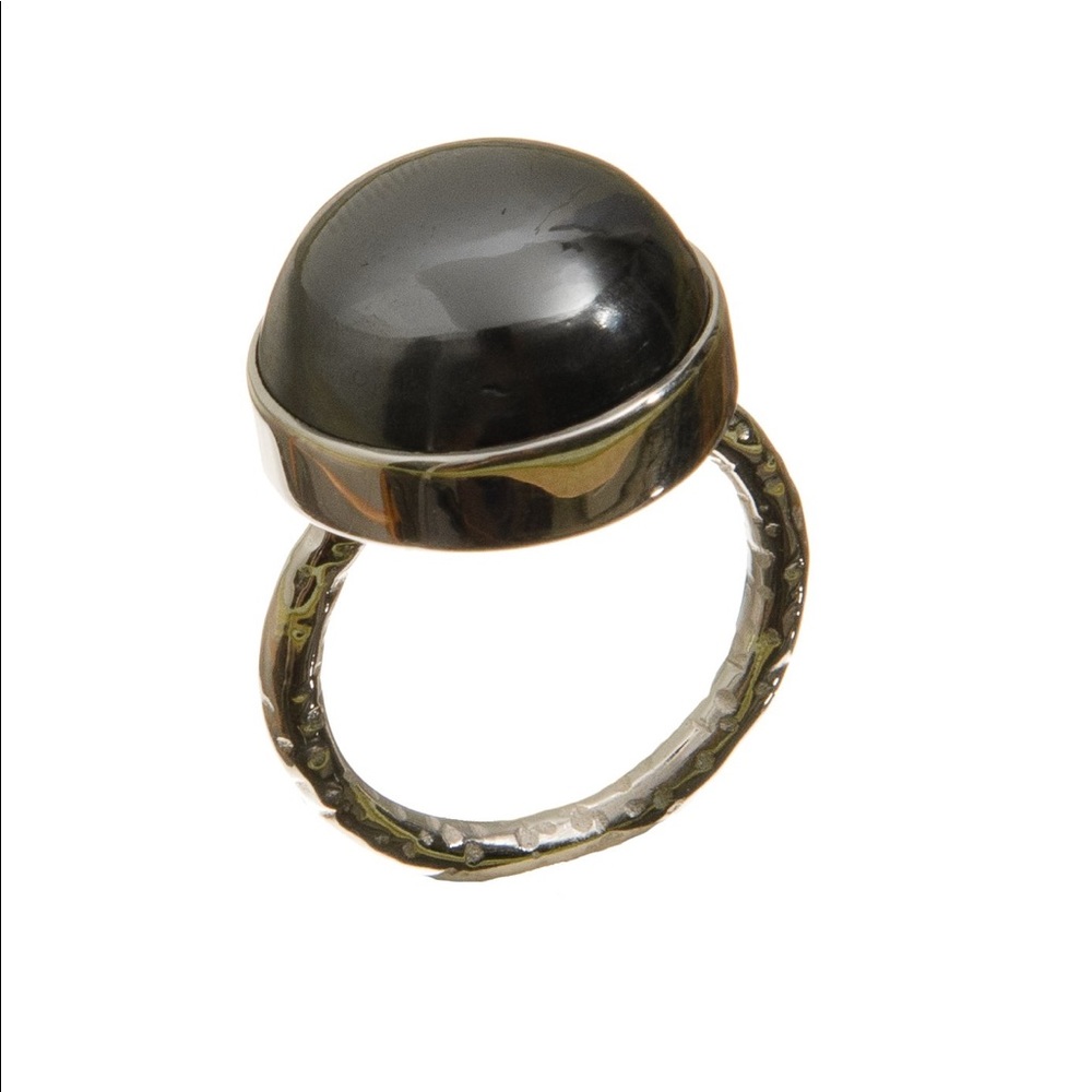 Elegant Black Stone Ring